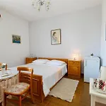 Guest house Marin 3*