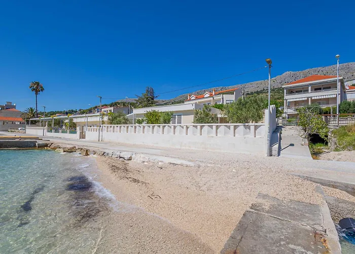 Marin Πανσιόν Ποντστράνα